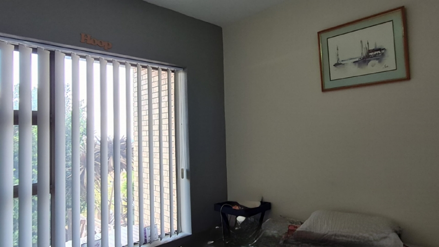 3 Bedroom Property for Sale in Hartenbos Heuwels Western Cape